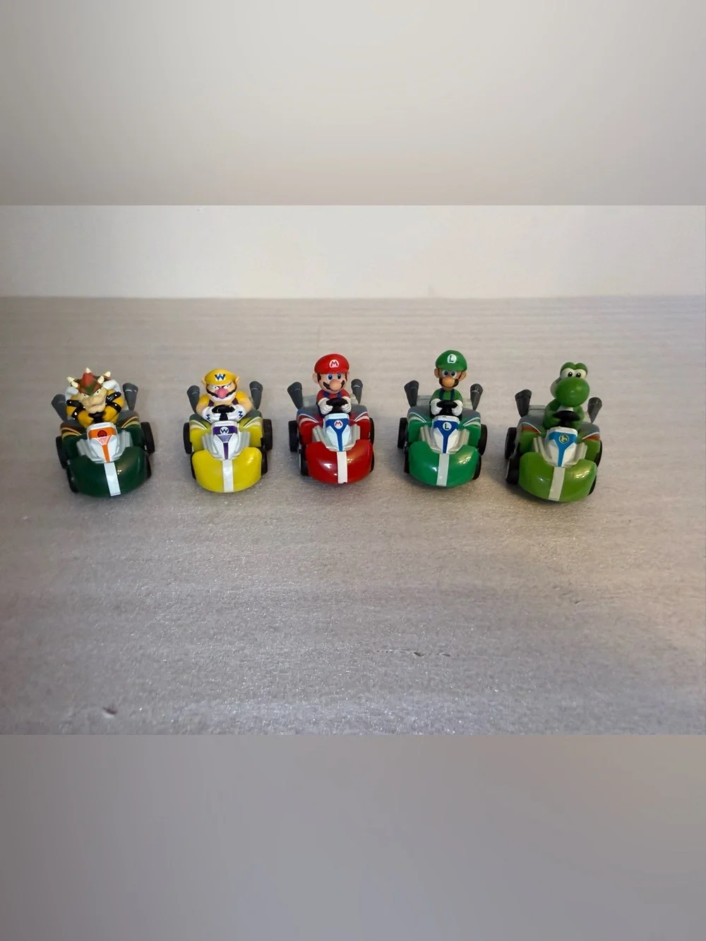 2009 Nintendo Mario Kart Mini Pull-back Racers Set of 5